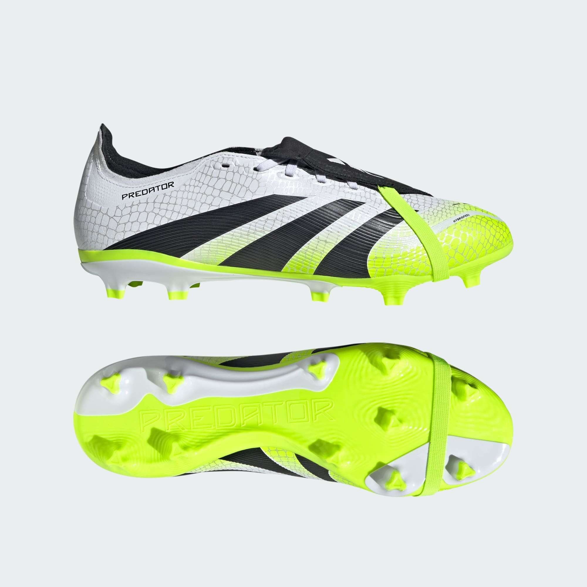 Scarpa Predator League con linguetta ripiegata per terreni duri/multi terreni